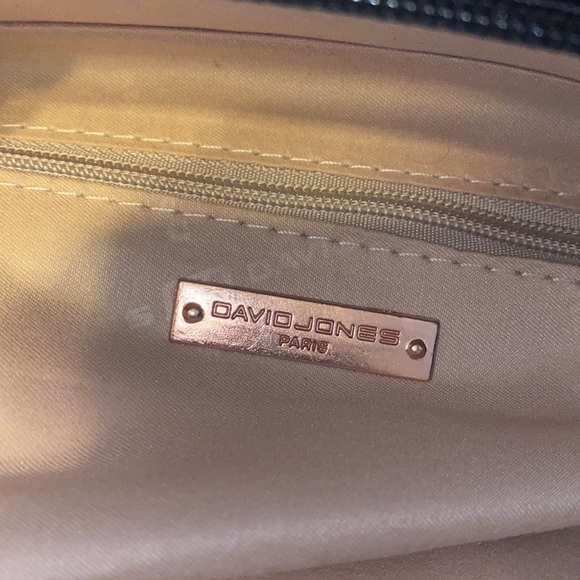 David Jones Paris purse - Picture 8 of 9